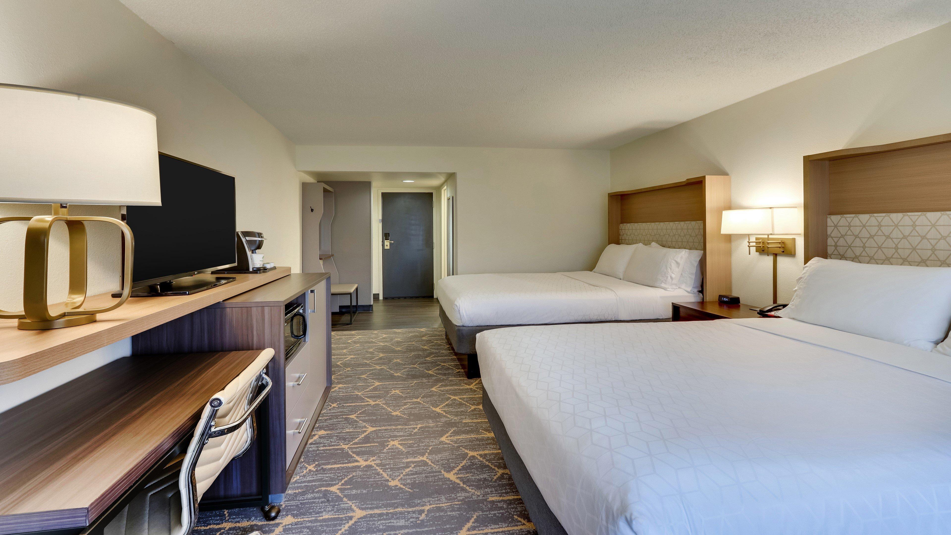 Holiday Inn Staunton Conference Center By Ihg Exterior photo