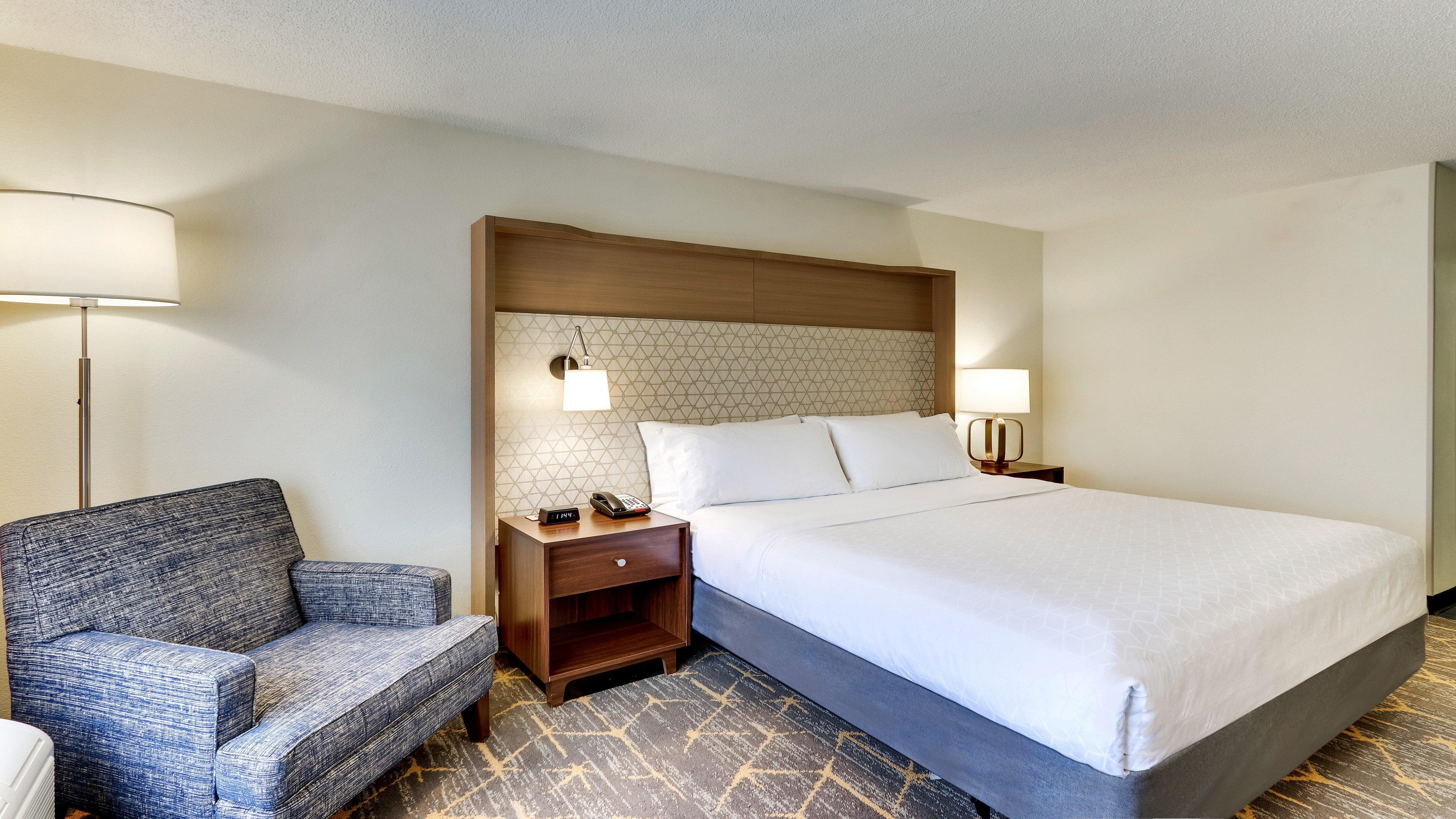 Holiday Inn Staunton Conference Center By Ihg Exterior photo