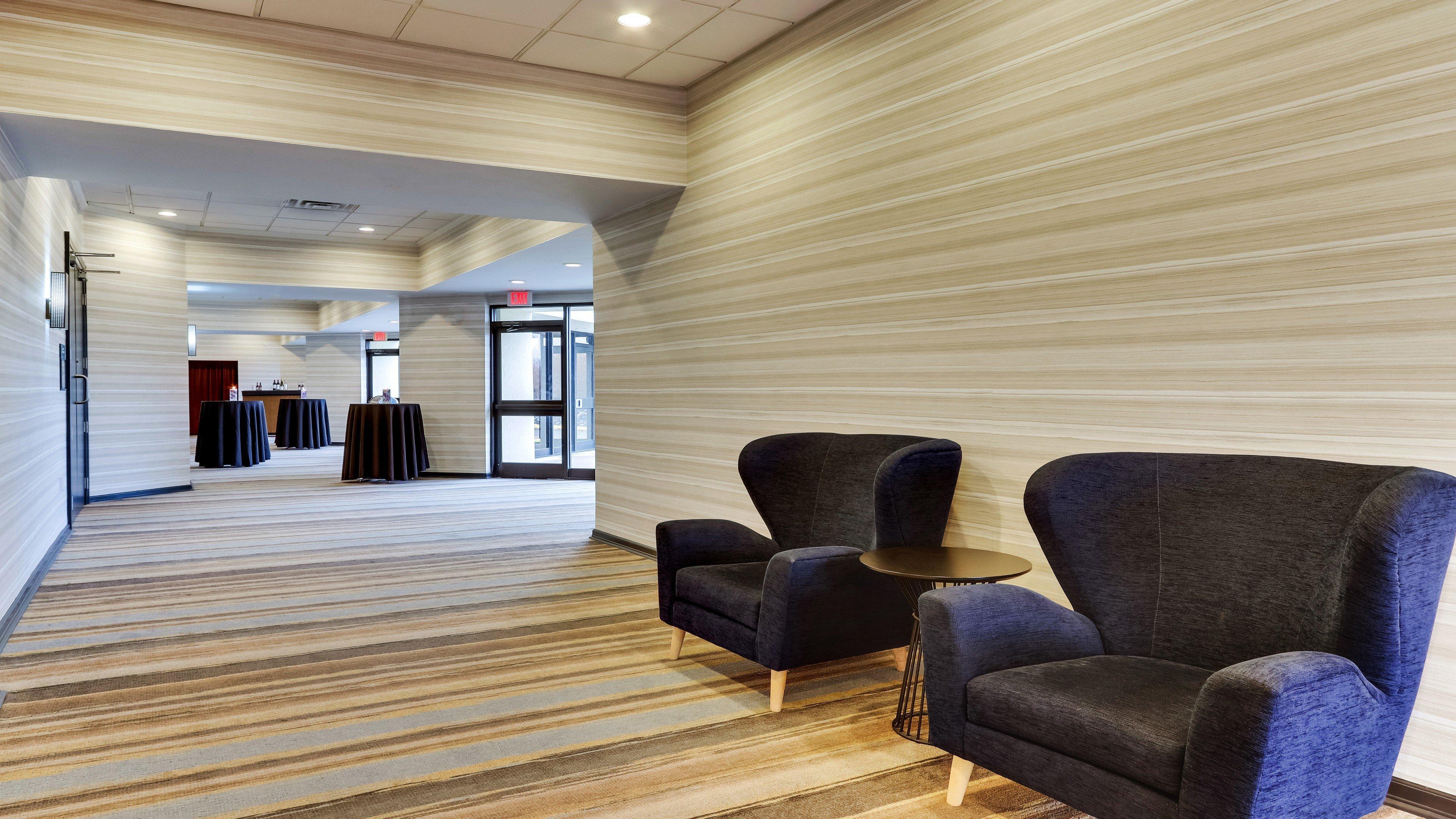 Holiday Inn Staunton Conference Center By Ihg Exterior photo