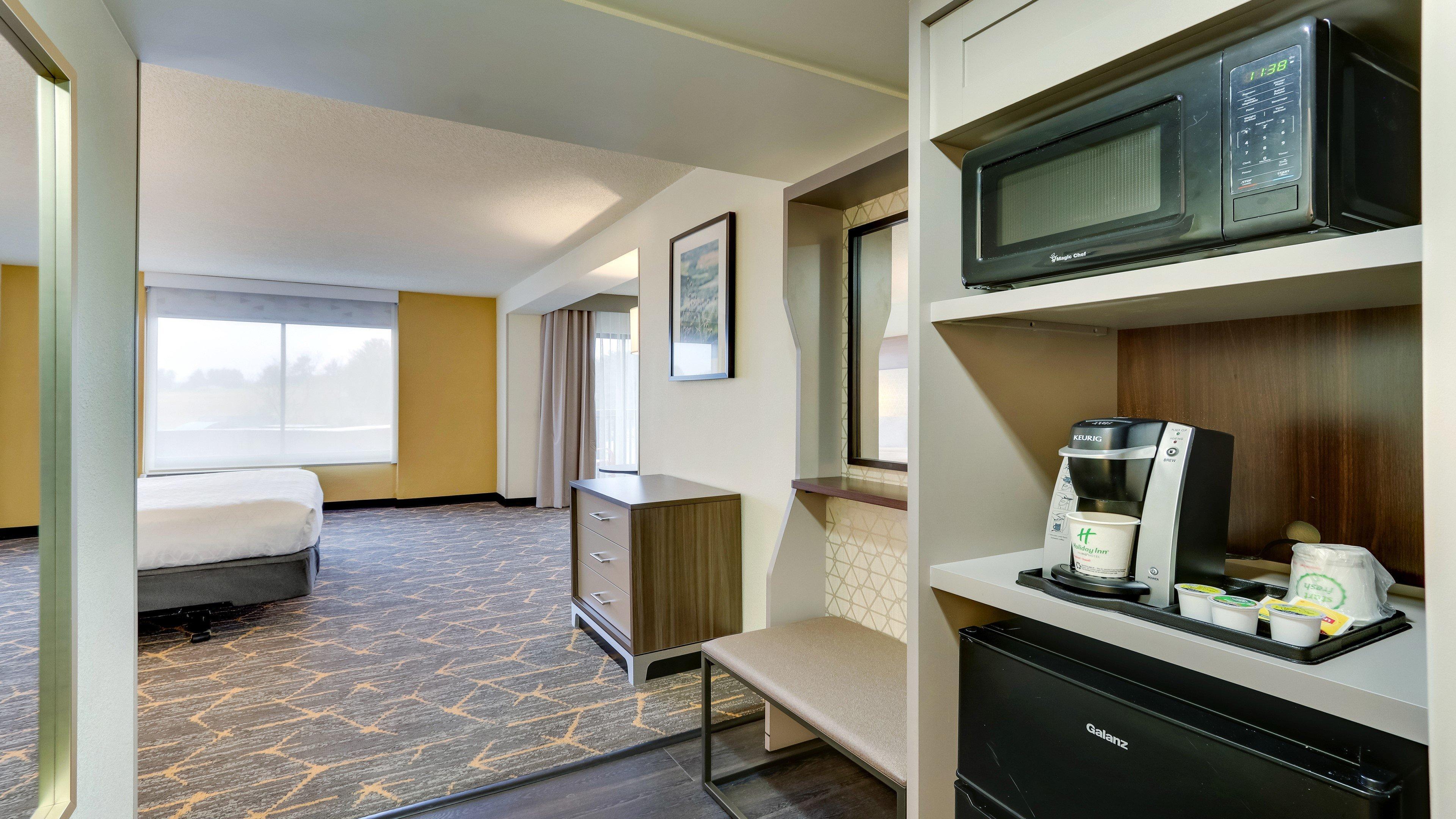 Holiday Inn Staunton Conference Center By Ihg Exterior photo